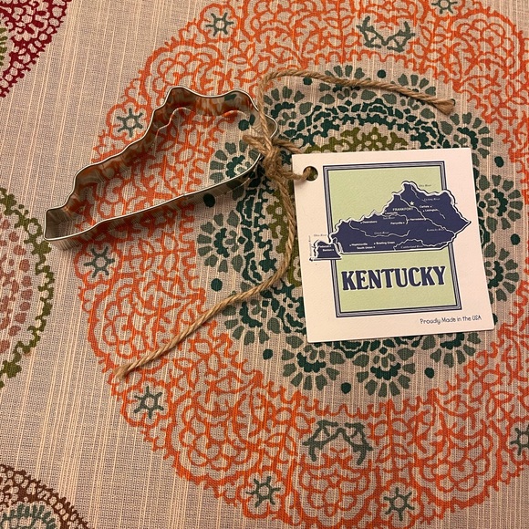 Other - NWT Kentucky shaped cookie cutter